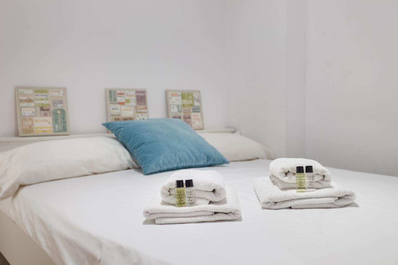 Flateli Aribau Apartment Barcelona Ngoại thất bức ảnh
